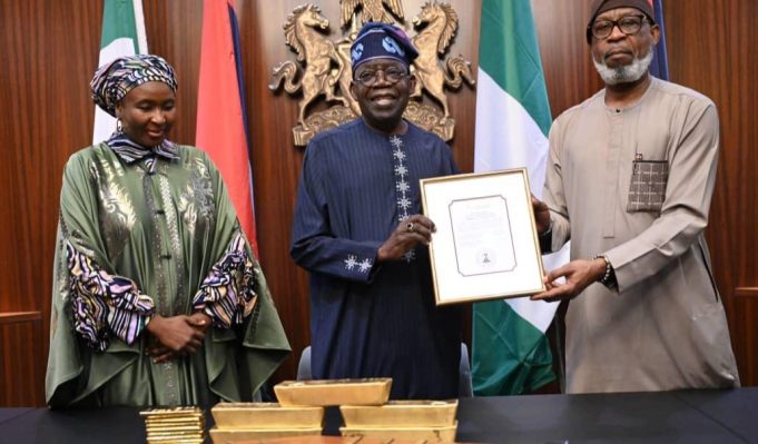 Alake Presents Gold Bars To President Tinubu, Says Sector Will Boost Naira Value