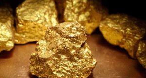 Gold continues rise, tops $2,500 per ounce first time on US Fed rate cut expectation