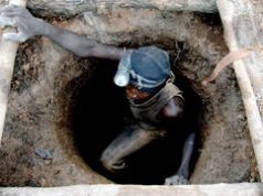 Canada’s Barrick Gold seeks to resolve mine dispute with Mali