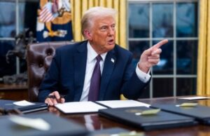 Trump signs executive orders to revive US coal industry