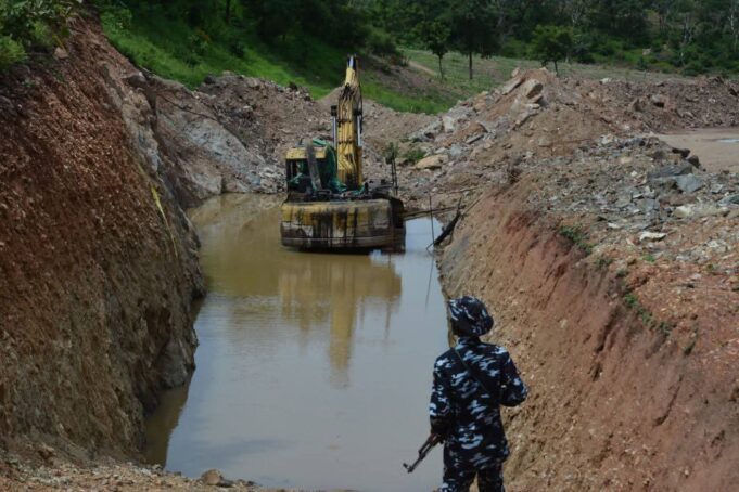 EFCC Arrests Nine Suspected Illegal Miners in Niger State
