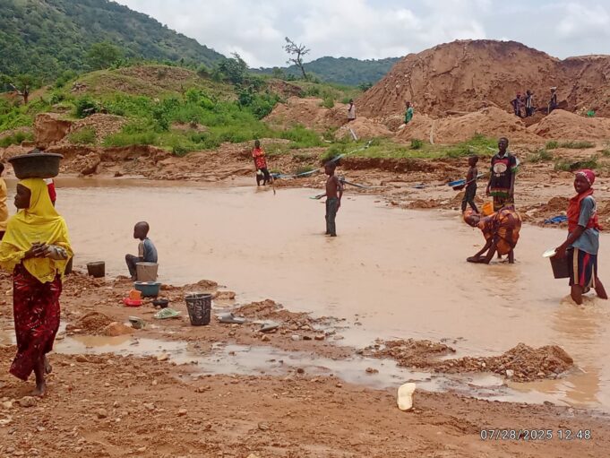 13 die in Zamfara mining pit collapse, several others trapped