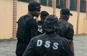 Ministry of Solid Minerals, DSS Intercept 7 trucks ferrying suspected illegally mined lithium in Kwara