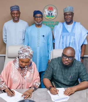 FG, AFC sign landmark $1.3b Alumina deal