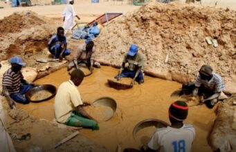 Sudanese govt introduces measures to regulate traditional mining, curb smuggling