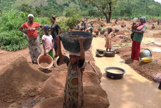 Nasarawa Monarch Imposes N50,000 Fine on Parents Over Child Labour at Mining Sites